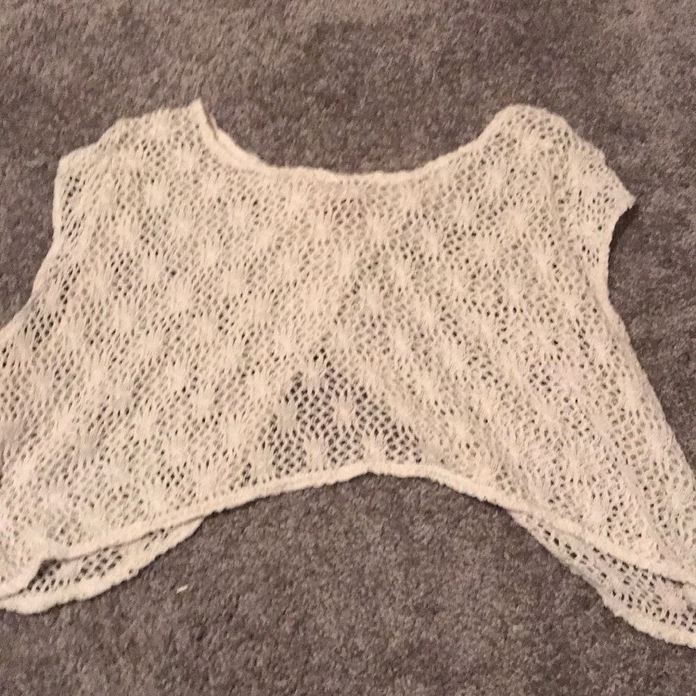 Lace crop top TWO FOR 20$